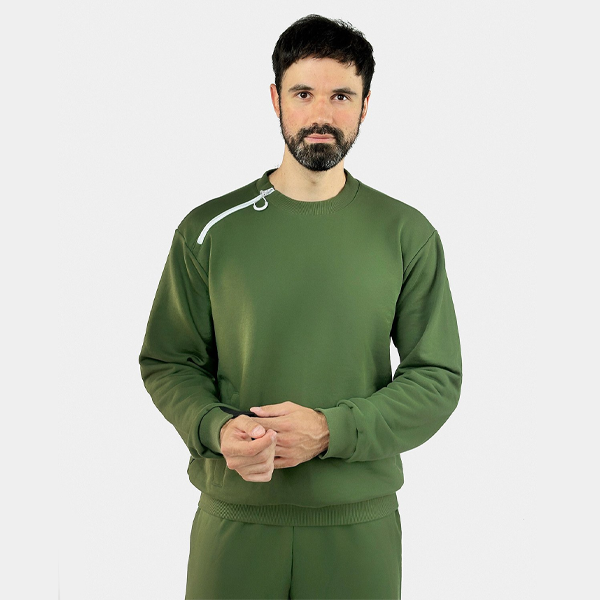 Адаптивний чоловічий світшот з блискавкою на комірі PLUS PLUS (хакі) 2