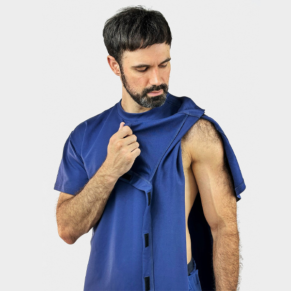 Адаптивна чоловіча футболка на липучках PLUS PLUS (синій) 2