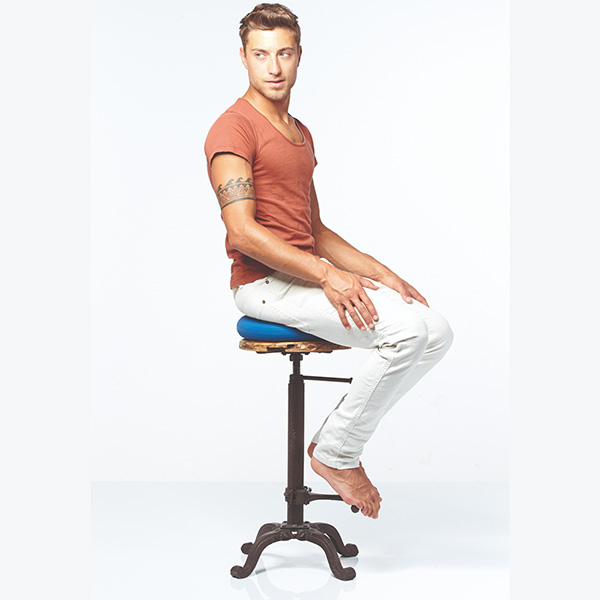 Балансировочная подушка Togu Dynair Ballkissen 33 см, синяя 3