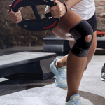 Бандаж для коленного сустава разъемный неопреновый Toros-Group, Тип 515 (черный) 4