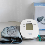 Автоматический тонометр на плечо OMRON М1 Basic HEM-7121J-AF (размер манжеты 22-32 см) 6