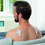 Масажер (міостимулятор T.E.N.S.) Omron Heat Tens HV-F311-E з адаптером 8